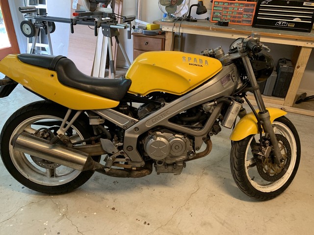 Honda vt250 spada