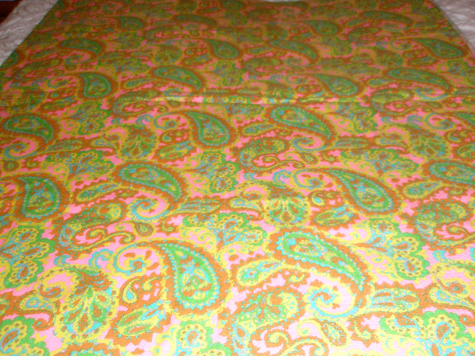 Vintage Fabric Paisley Pink Turquoise Yellow 45 x 112