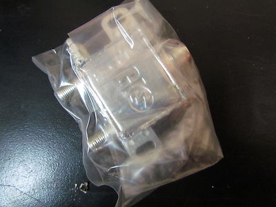 NEW 2 WAY BGI SPLITTER  S3HD-2 5 - 3000 mhz ONE PORT POWER PASSING NEW