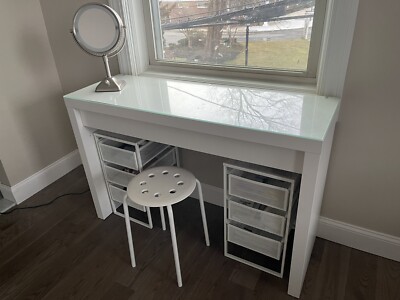 Ikea White MALM Vanity Makeup Dressing Table or Desk w drawer Glass Top