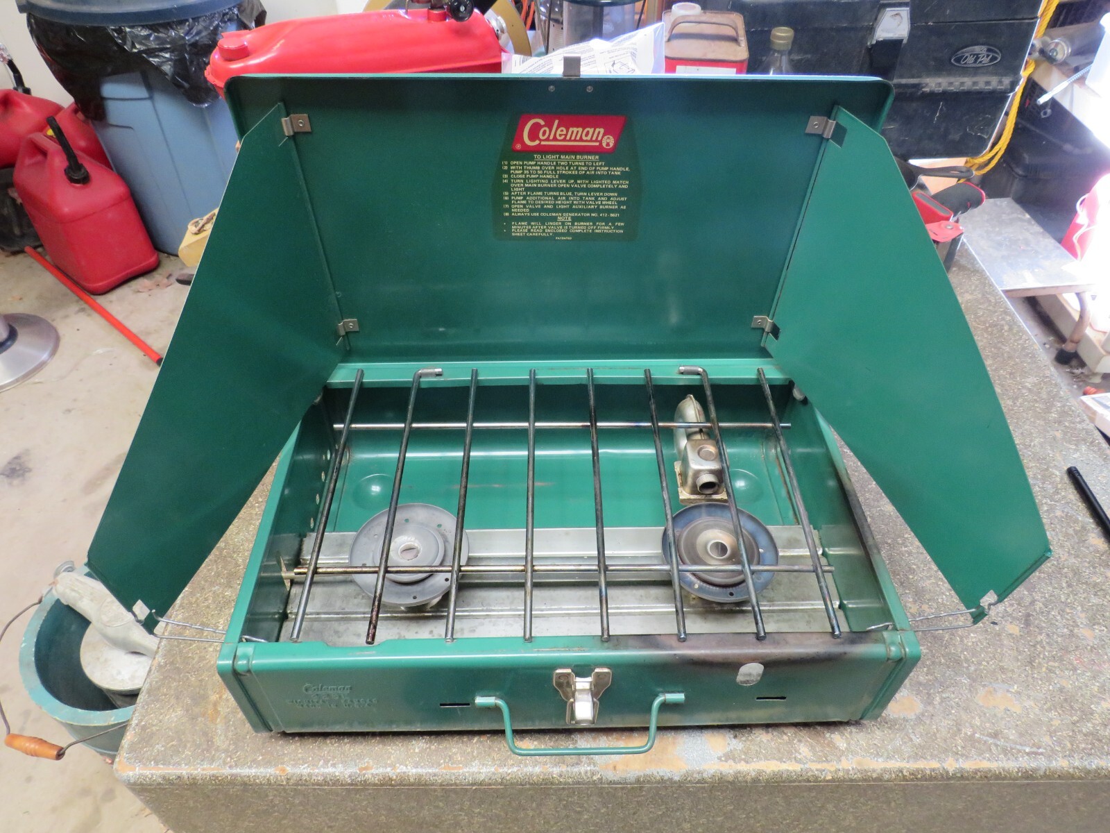 COLEMAN 425 E CAMP STOVE TWO BURNER CLEAN DATED 572のeBay公認海外通販｜セカイモン