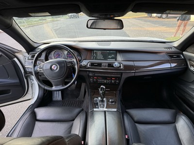 image 3 of interior