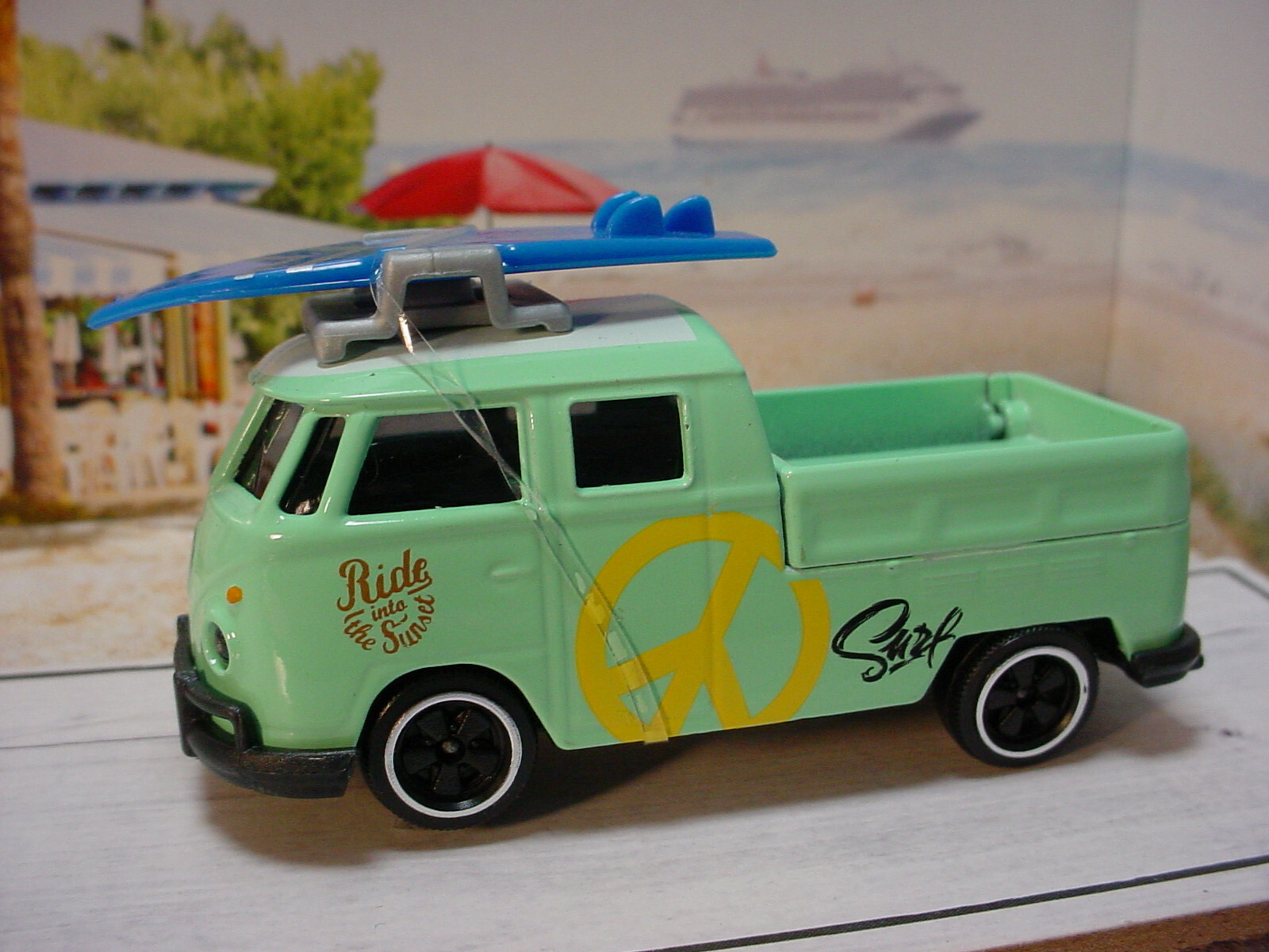 ミニカー HotWheels VW BUS USA ARMY Hot Wheels Volkswagen Drag Bus VW RLC/HWC Membership