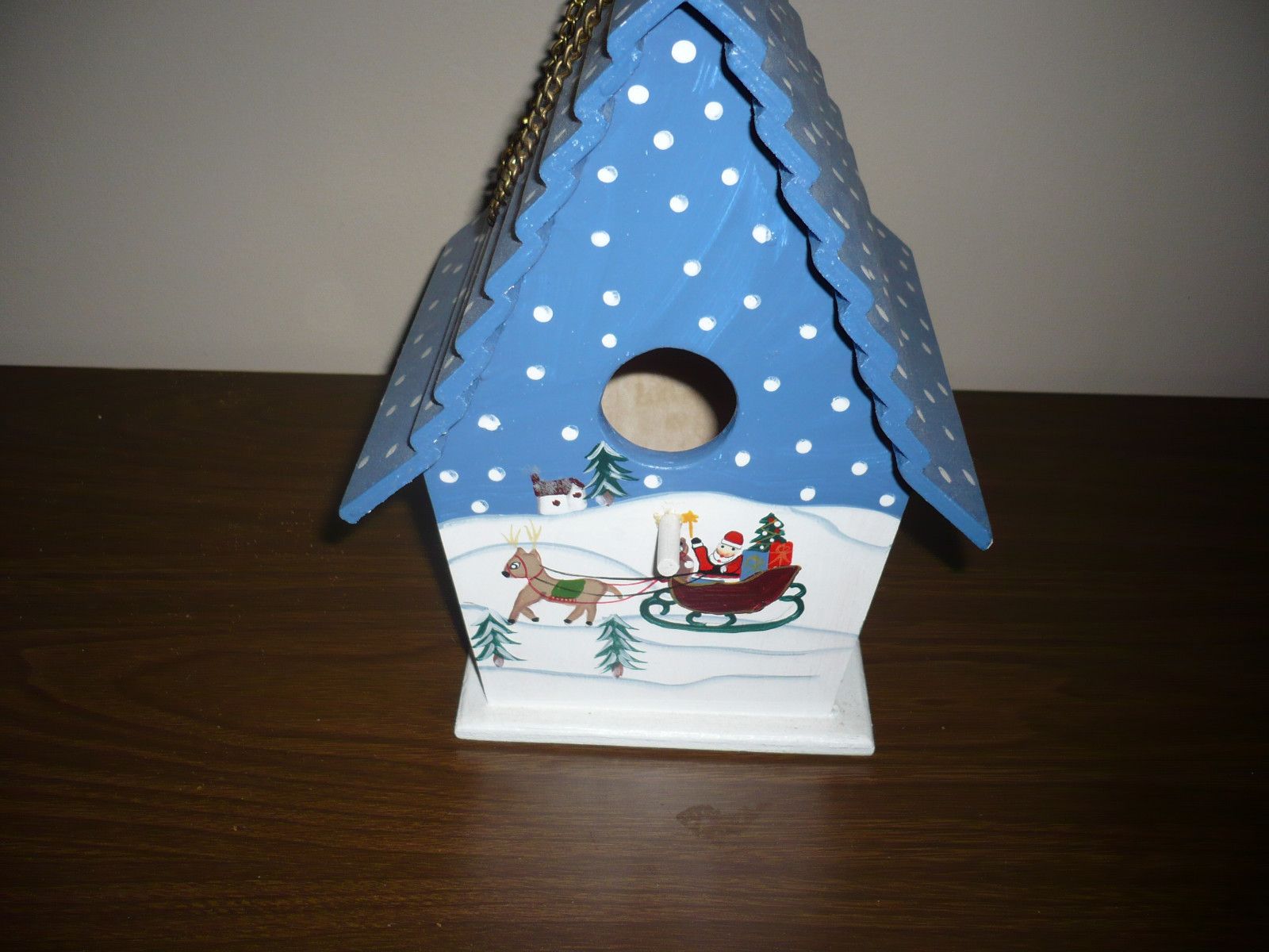 Decorative Winter Theme Bird House