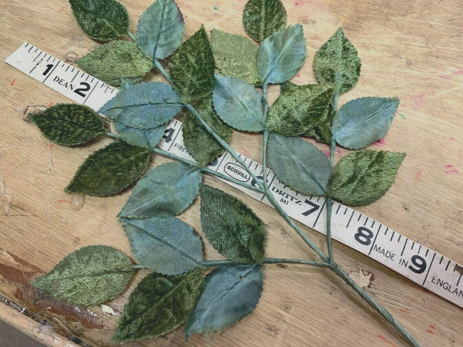 Vintage 1940s Millinery Velvet Silk Leaves Moss Verdegris 1 Spray Made in Japan