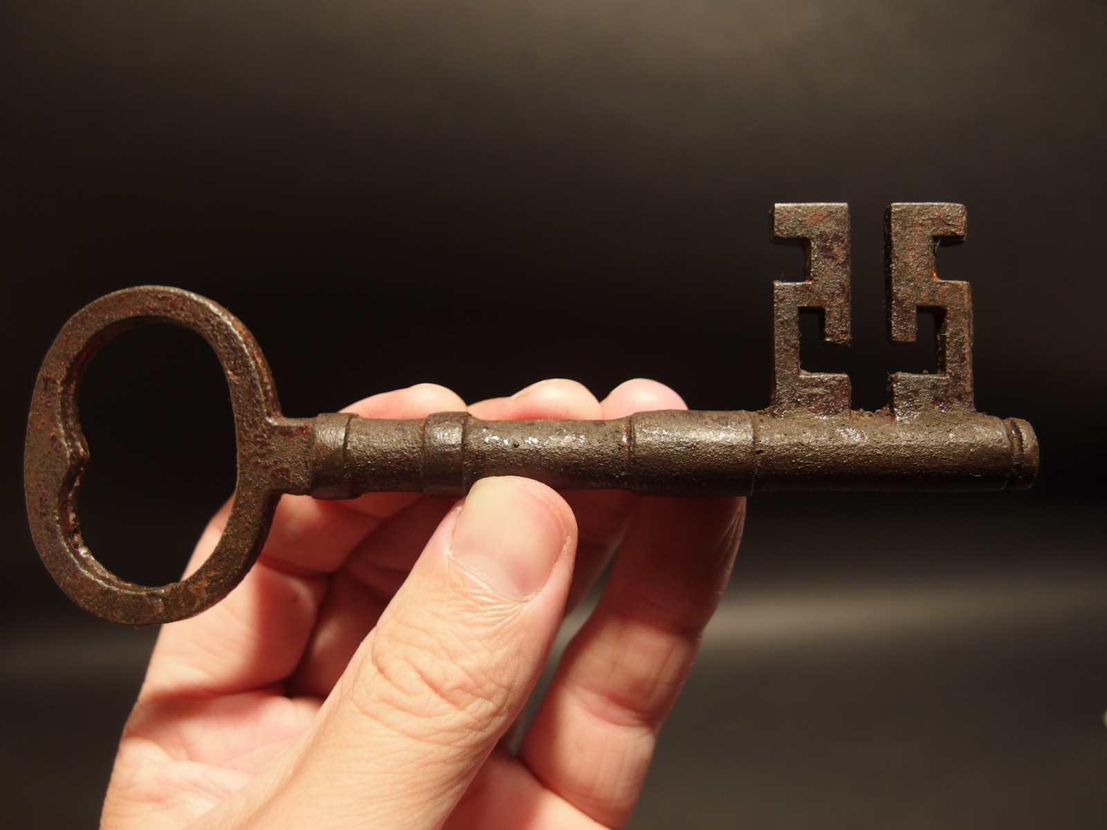 6 keys. 6 keys