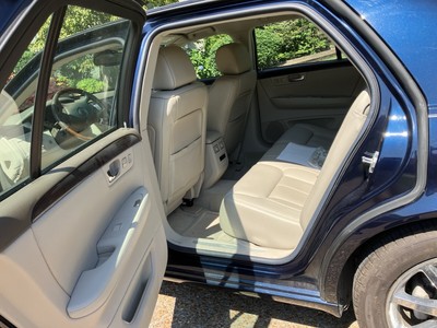 image 3 of interior