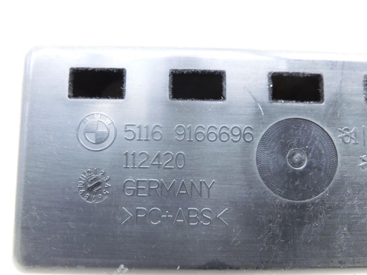 BMW F10 528i 10-13 Lim Ablagefach Staufach Fach  - Bild 5