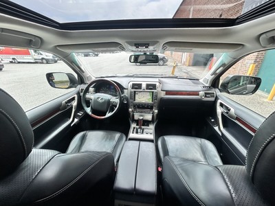 image 7 of interior