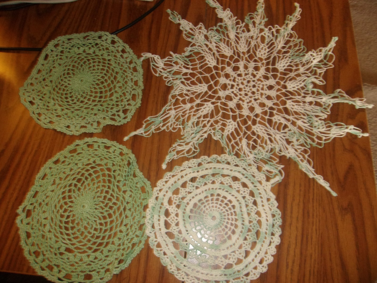 VINTAGE HAND CROCHET DOILIES 4-GREEN VARIEGATED 16