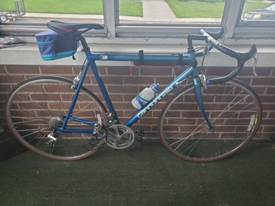 cannondale r500 bike