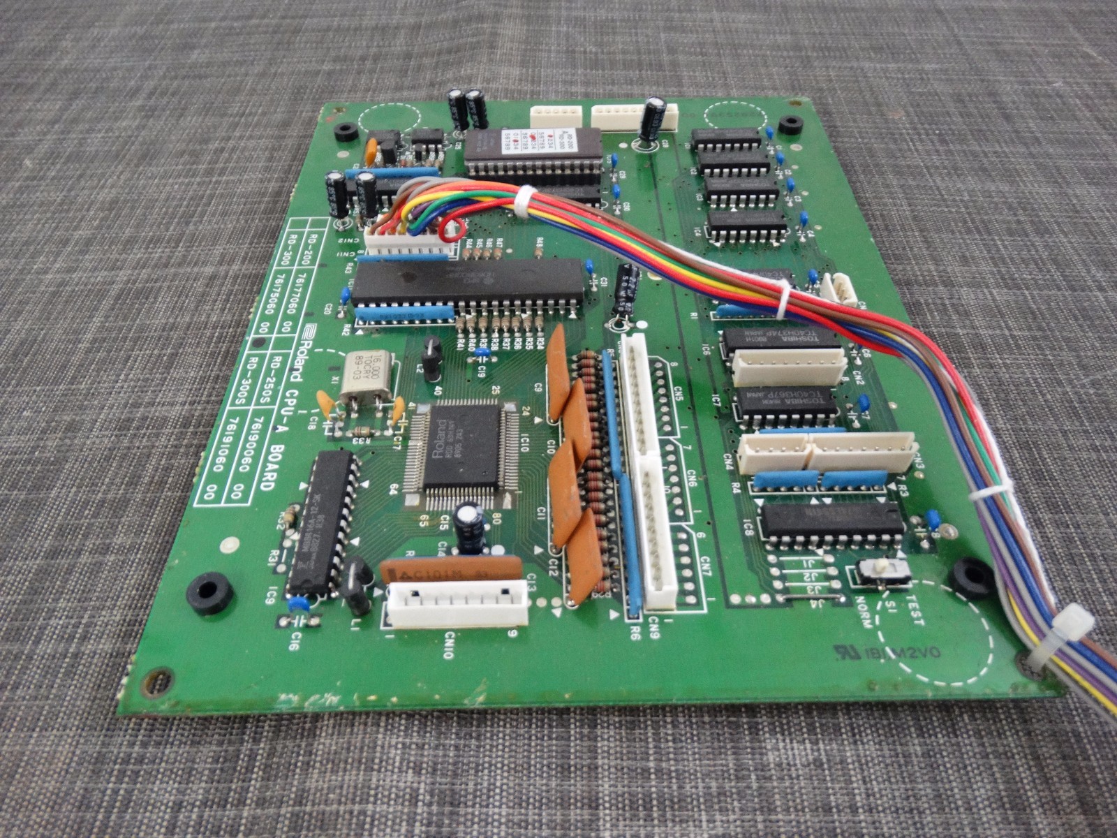 Roland RD-300S 200 300 250S 300S Digital Piano CPU-A Board