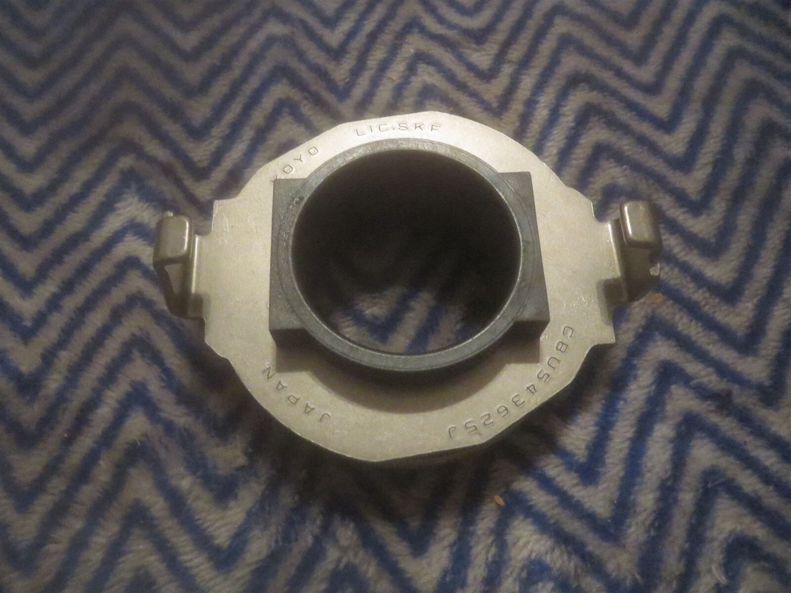 NEW 2001 - 2004 FORD ESCAPE 2.0L ENGINE CLUTCH RELEASE