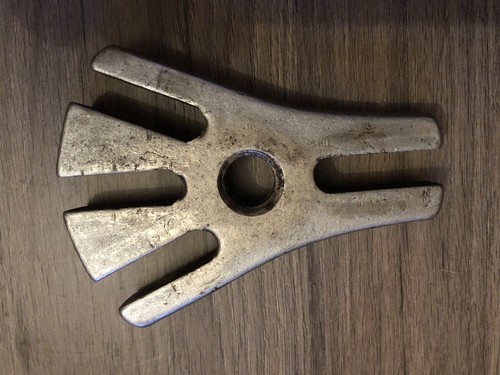 PROTO Hub Puller Crossarm, 4001-B