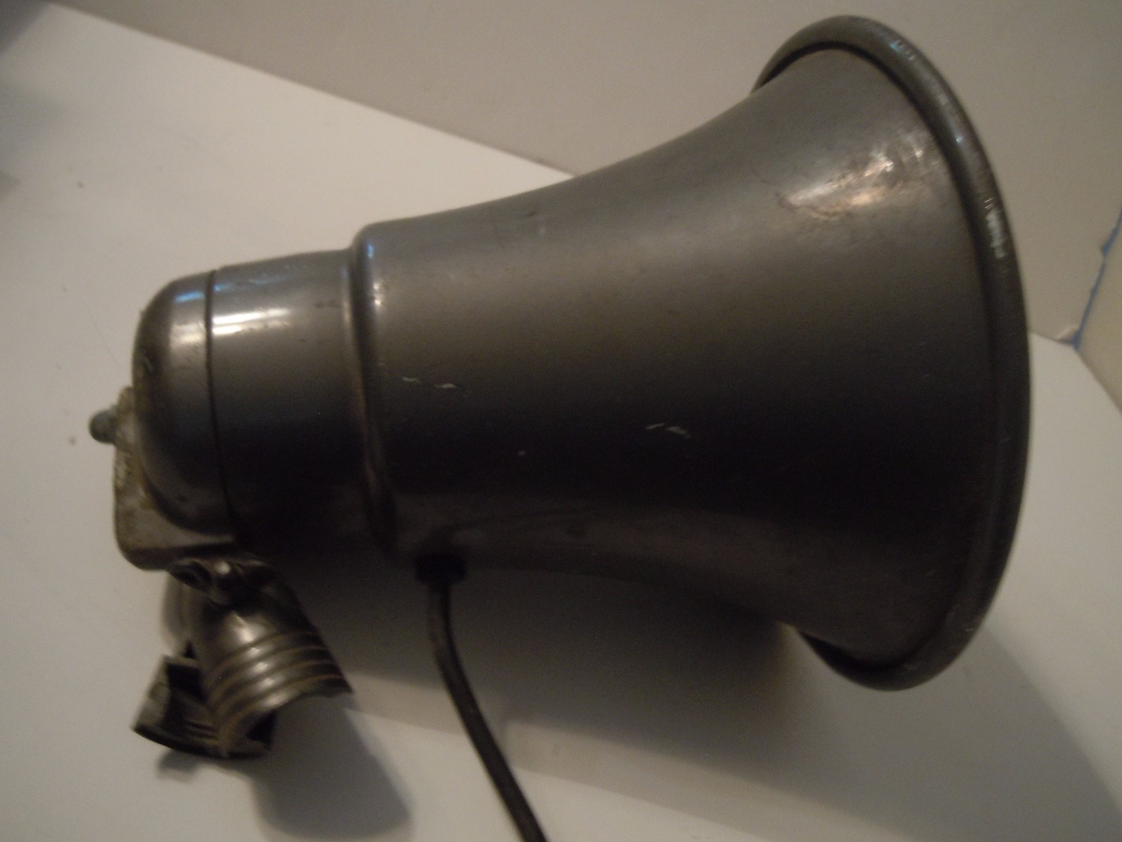 Vintage University 15 Watt 8 Speaker Model 1B-8  PA Speaker