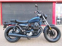 MOTO GUZZI V9 BOBBER ABS 2020 ONE OWNER FDSH LOW MILEAGE HPI WARRANTY FINANCE