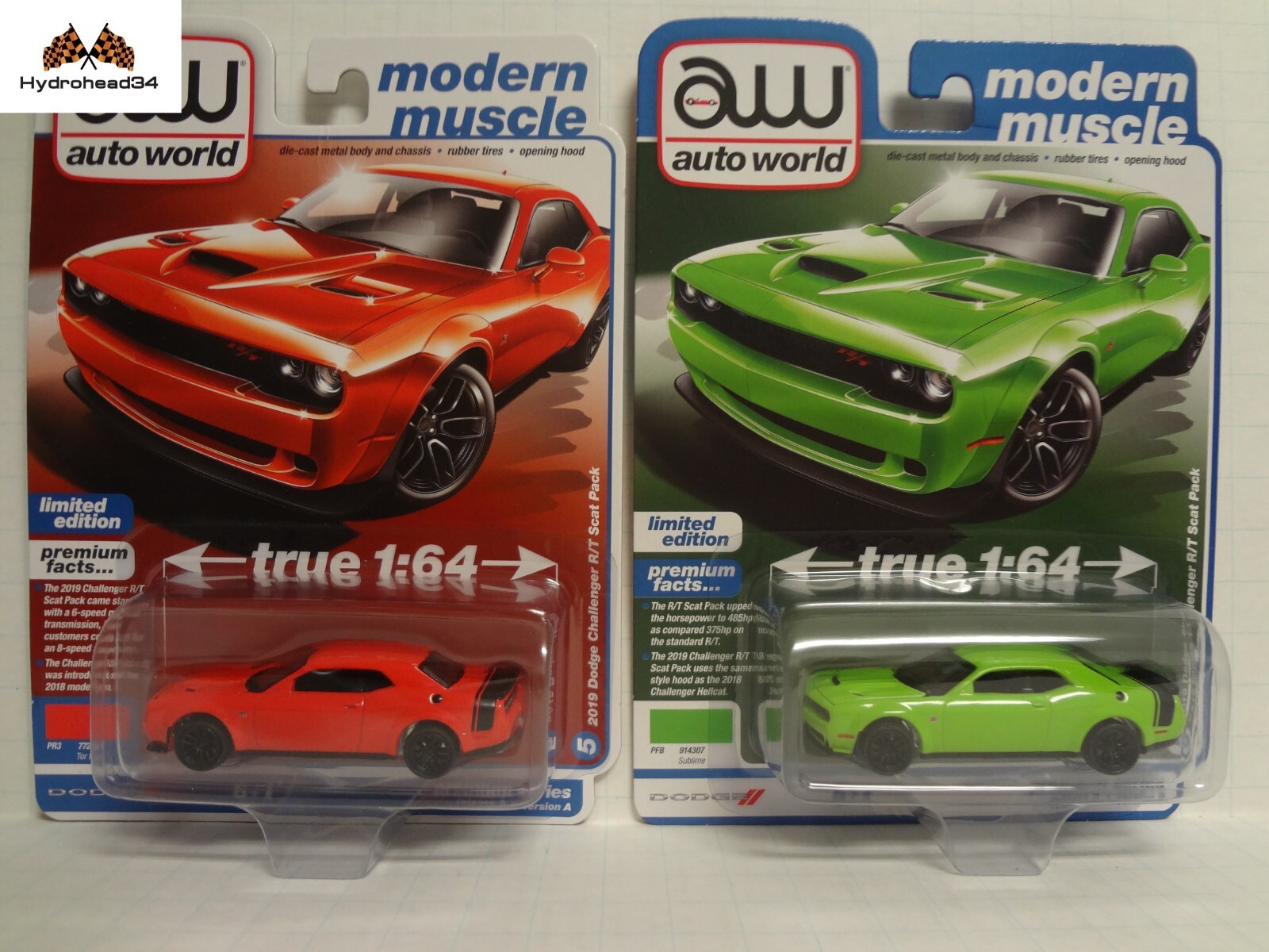 Auto World 2019 Dodge Challenger R/T Scat Pack Set of 2