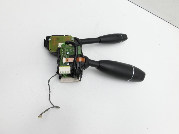 Mercedes E350 A207 10-13 Lenkstockschalter Blinker Wischer Kombischalter Mercedes E350 A207 10-13 17.03.2010... Vorschau 5