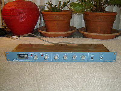 Orban 412A Original Blueface Compressor Limiter, XLR & 1/4'' In/Out, Vintage Rack