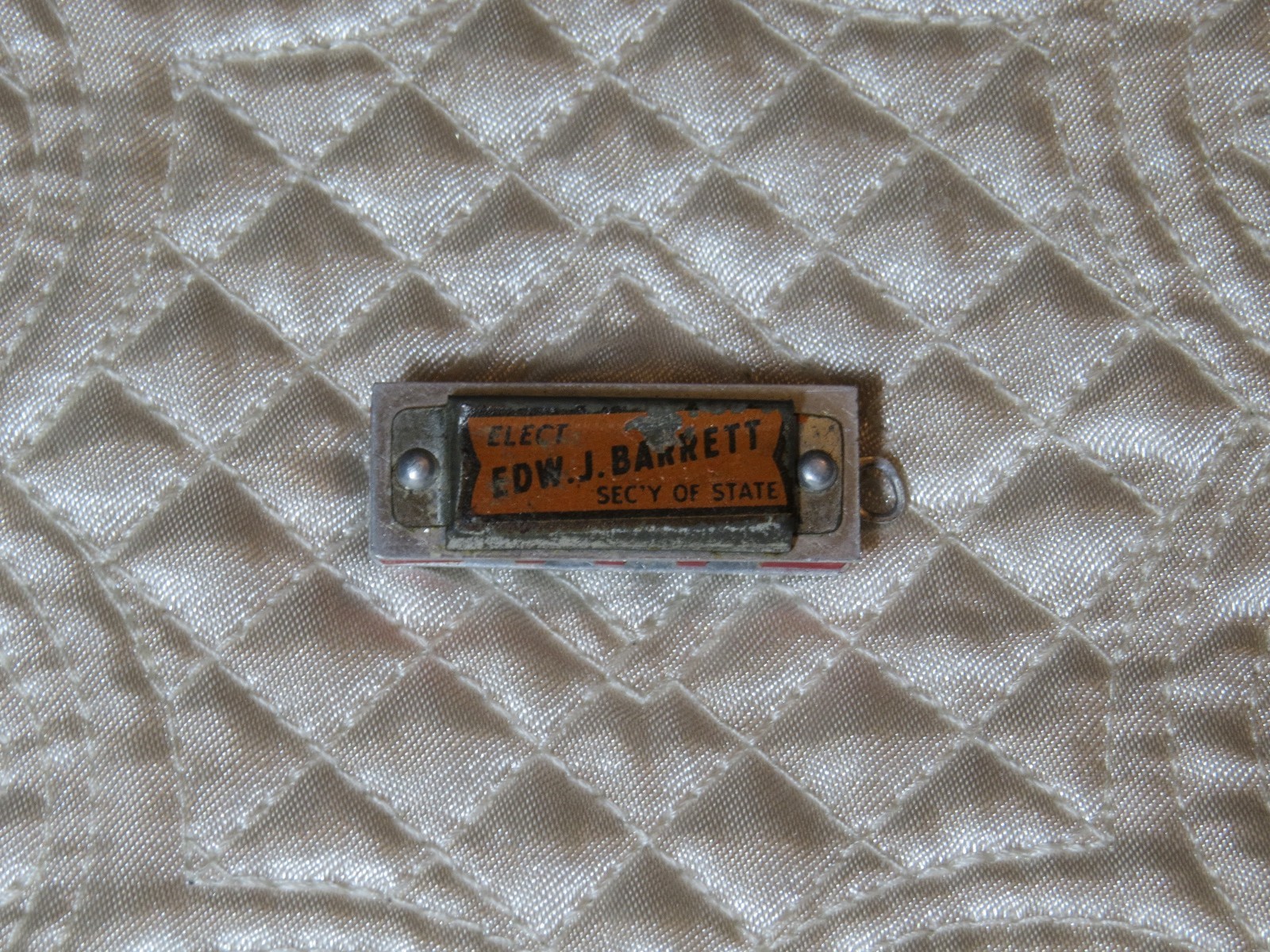 VINTAGE ILLINOIS POLITICAL SOUVENIR MINIATURE HARMONICA EDW J BARRETT 1 3/8''