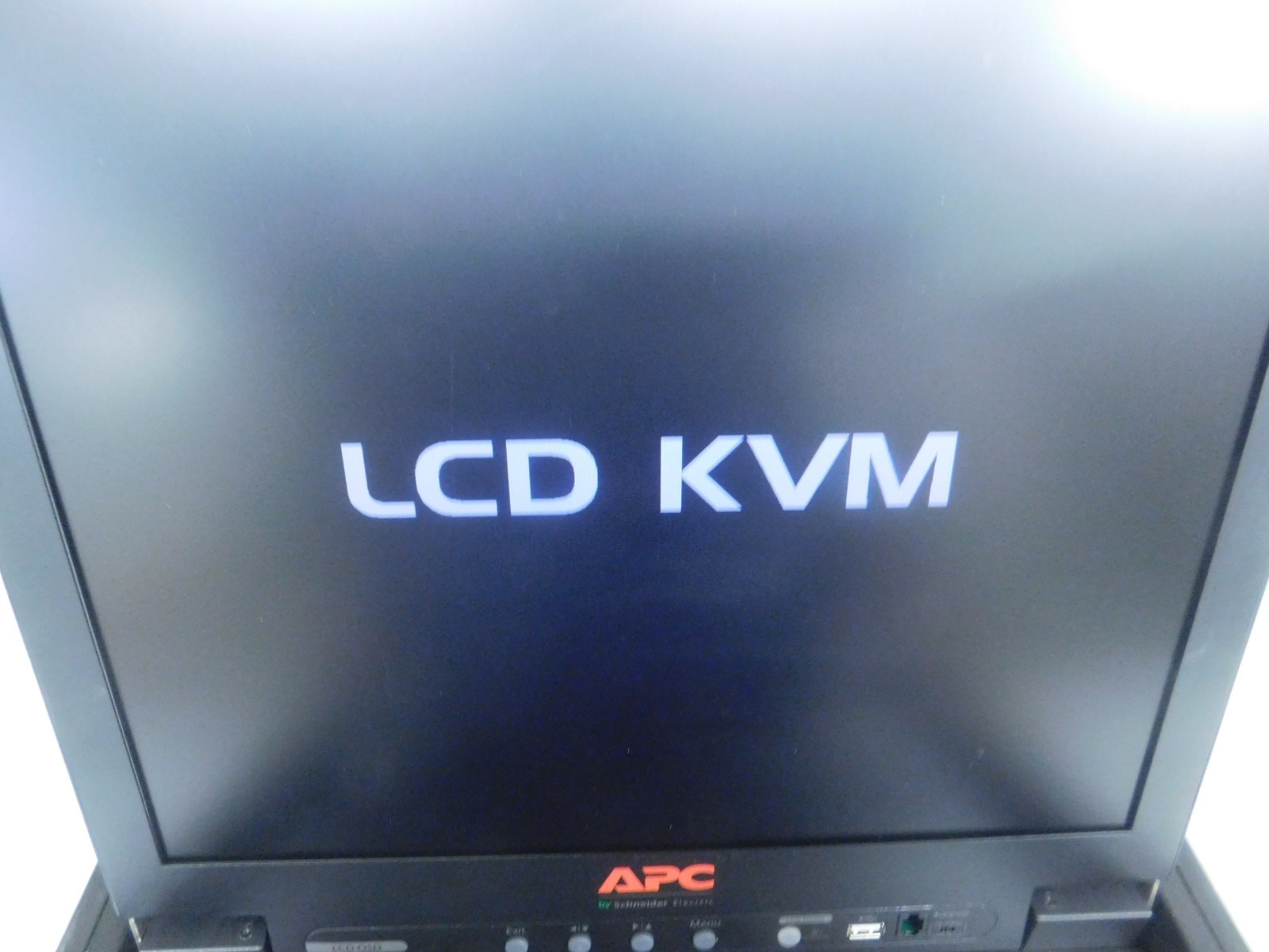 APC AP5808 17'' Rackmount LCD Console w/ 8-Port KVM Switch