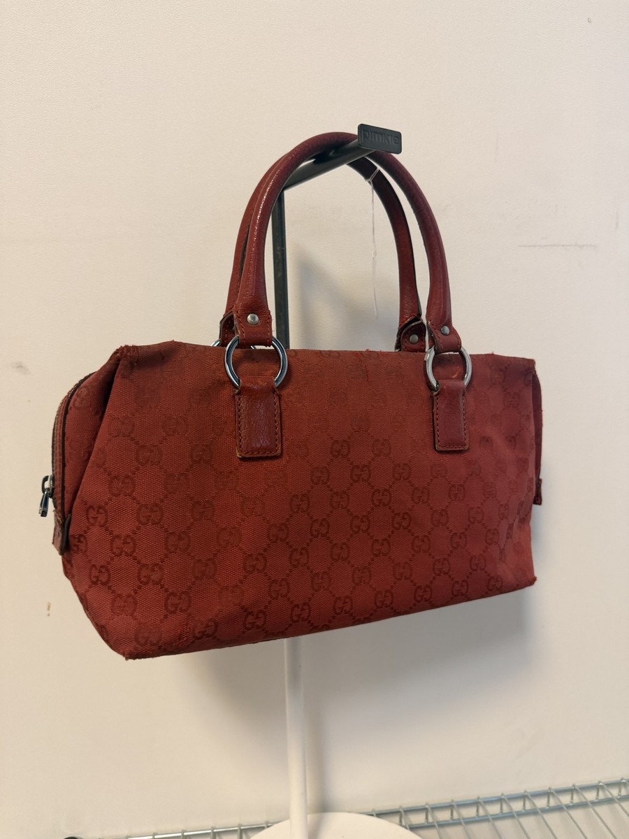 #001 - gucci rot