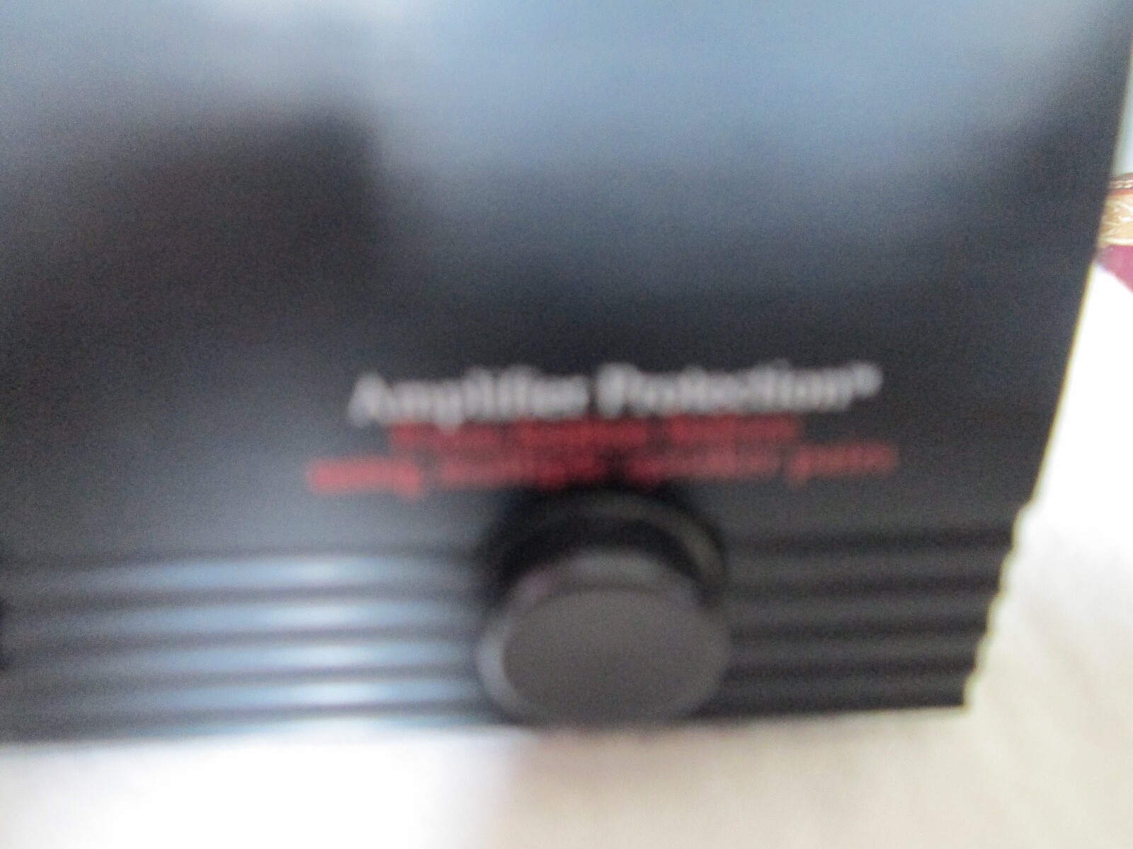 MONSTER CABLE 4 WAY SPEAKER SELECTOR SWITCH with Amplifier Protection