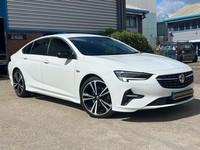 2020 Vauxhall Insignia 2.0 Turbo D [174] SRi Vx-line Nav 5dr Auto HATCHBACK Dies