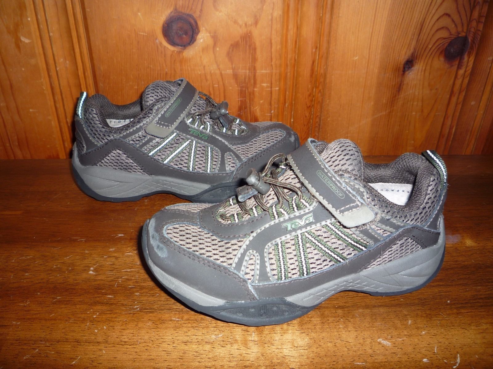 Zapatos Teva para niños