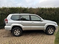 55 PLATE TOYOTA LANDCRUISER LC3 D-D4 ,MAUAL, 8 SEATER, SILVER