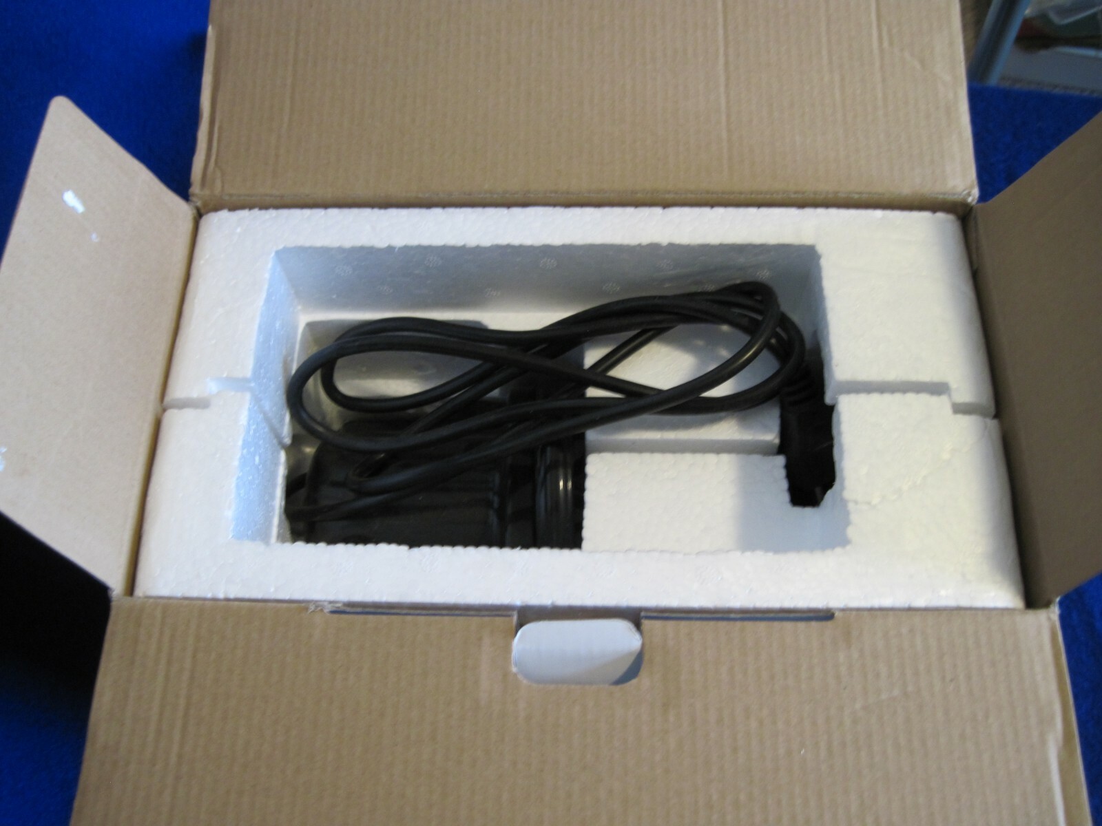 Badger Aspire TC908 1/6 hp,57 psi air compressor for air brush - New