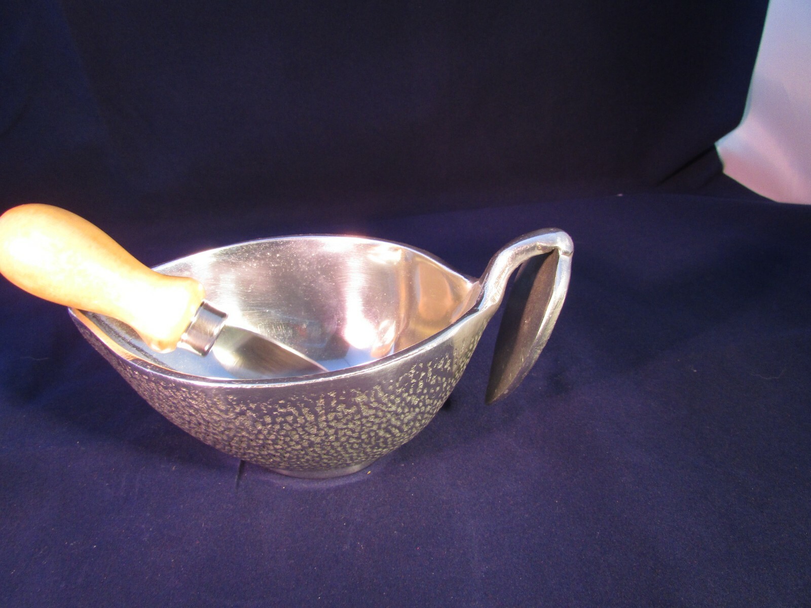 Small Metal Bar Bowl Lemon Designed Shaped With Knife
