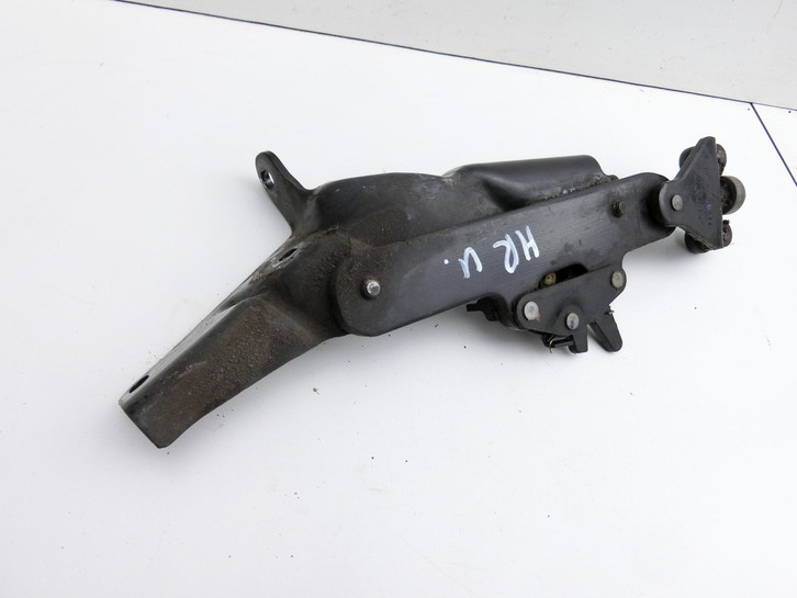 Fiat Doblo II 263 10-15 Kombi Führungsrolle für Schiebetür Rechts Unten Fiat Doblo II 263 10-15 24.01.2012 ... Vorschau 5