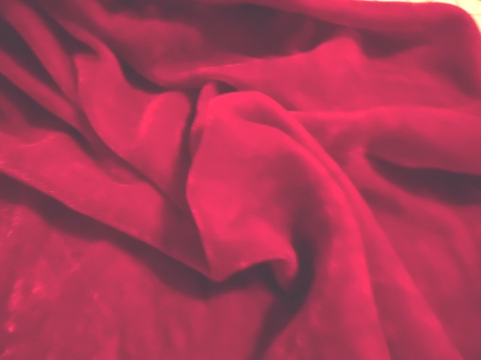 BACK IN STOCK! CHRISTMAS RED SILK VELVET~9