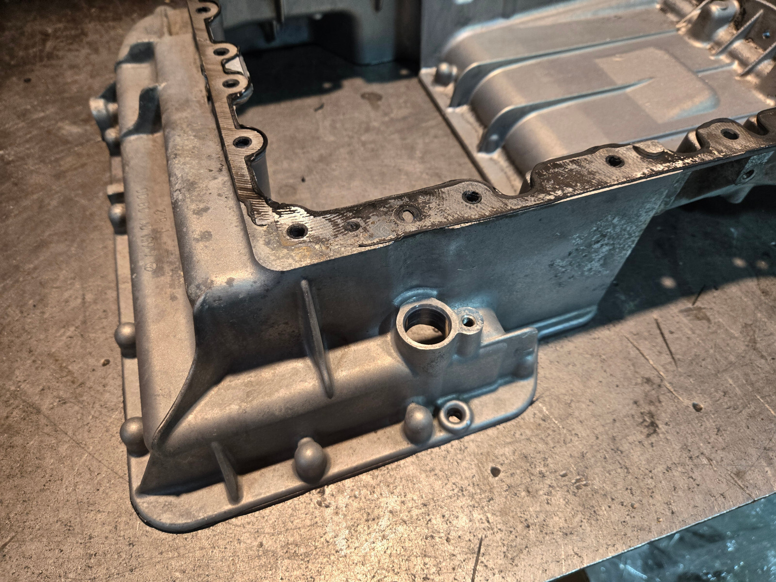 Mercedes Sprinter W906 Oil Pan Top A6510140800 - Picture 8 of 14