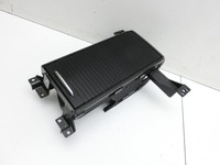 Jaguar XF X260 15-20 Lim Becherhalter Getränkehalter Jaguar XF X260 15-20 20.06.2017 T2H3071 GX63-F048196-AA gebraucht Vorschau 2