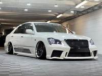 Toyota Crown 2.5 V6 Athlete JDM GARAGE T-BRAND CAR Petrol Automatic