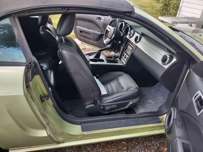 image 7 of interior