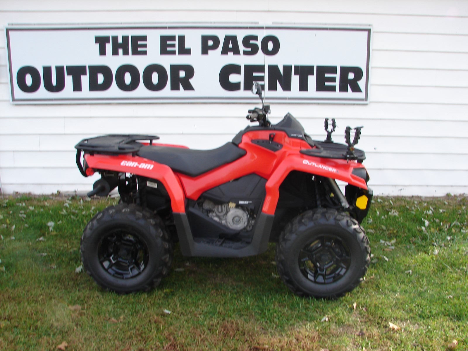 2016 CAN AM 450 OUTLANDER L LESS THAN 200 MILES W EXTRAS