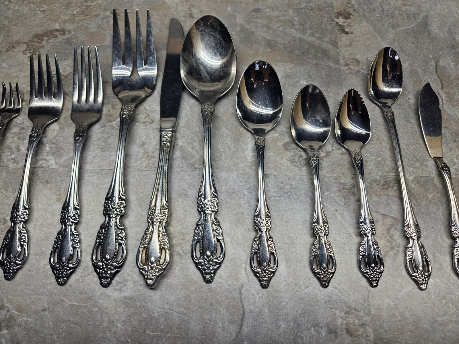 Raphael by Oneida Distinction Deluxe Stainless Flatware Choice Forks Spoons