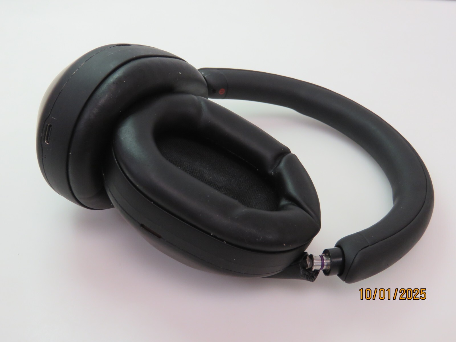 SONY　WH-1000XM5　BLACK Amazon.com: Sony WH-1000XM5 Noise Canceling Wireless