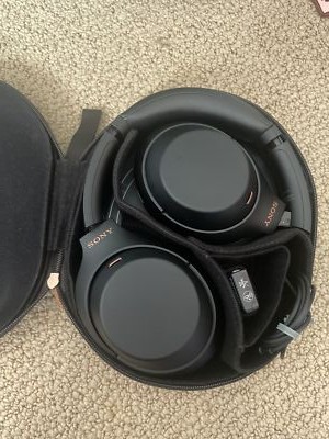Sony WH-1000XM4 Wireless Noise-Cancelling Over-the-Ear Sony WH-1000XM4 Wireless Noise-Cancelling Over-the-Ear