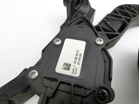 Kia Ceed JD 12-15 GDI 1,6 99KW Gaswertgeber Gaspedal Kia Ceed JD 12-15 28.03.2013 32700A6100 32700-A6100 gebraucht Vorschau 4
