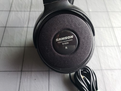 Samson RH600 ~Over-Ear Stereo Headphones~Black~Music~Entertainment~Working