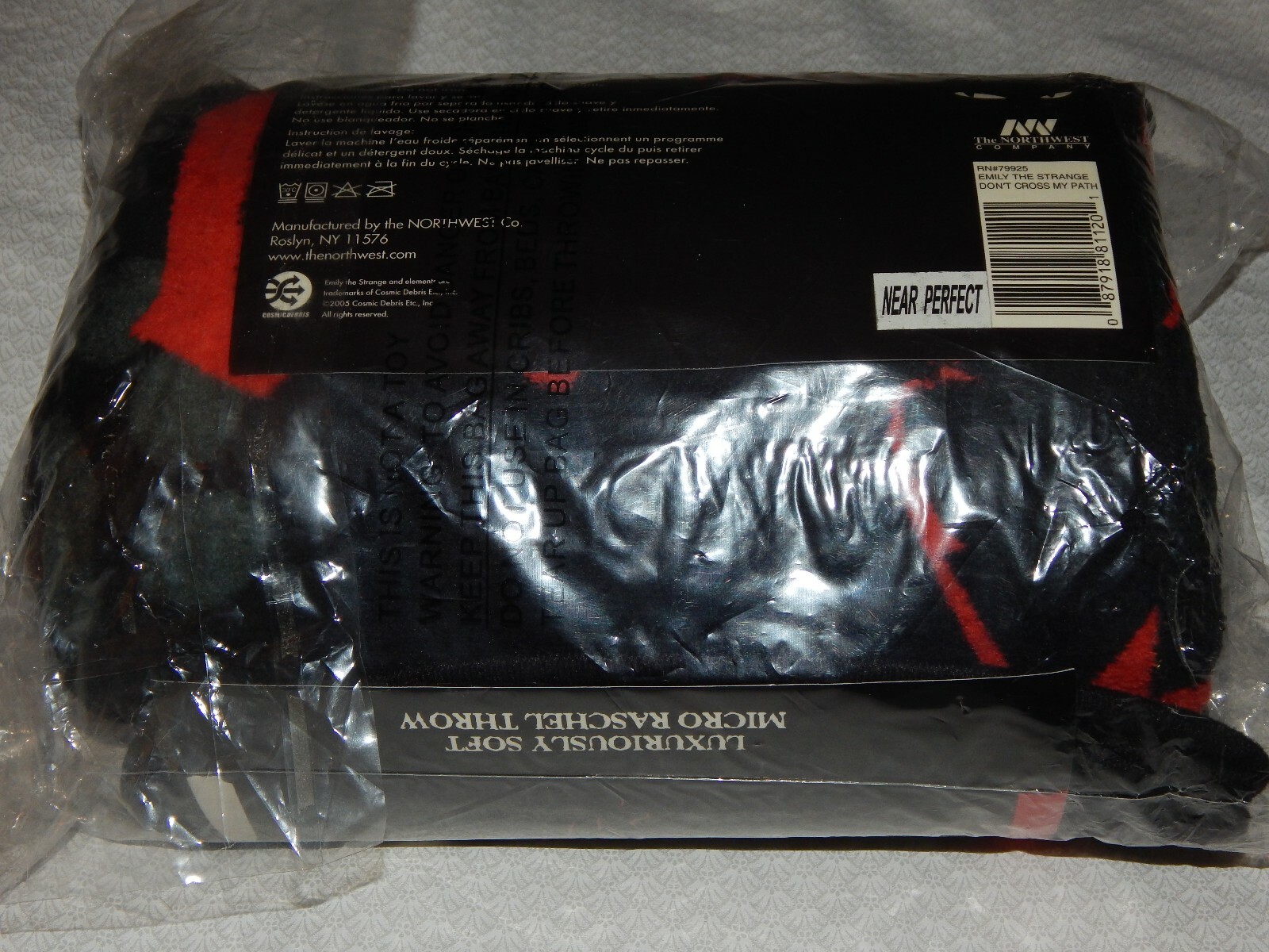 Emily The Strange - Don't Cross My Path - Soft Micro Raschel Throw - 2005