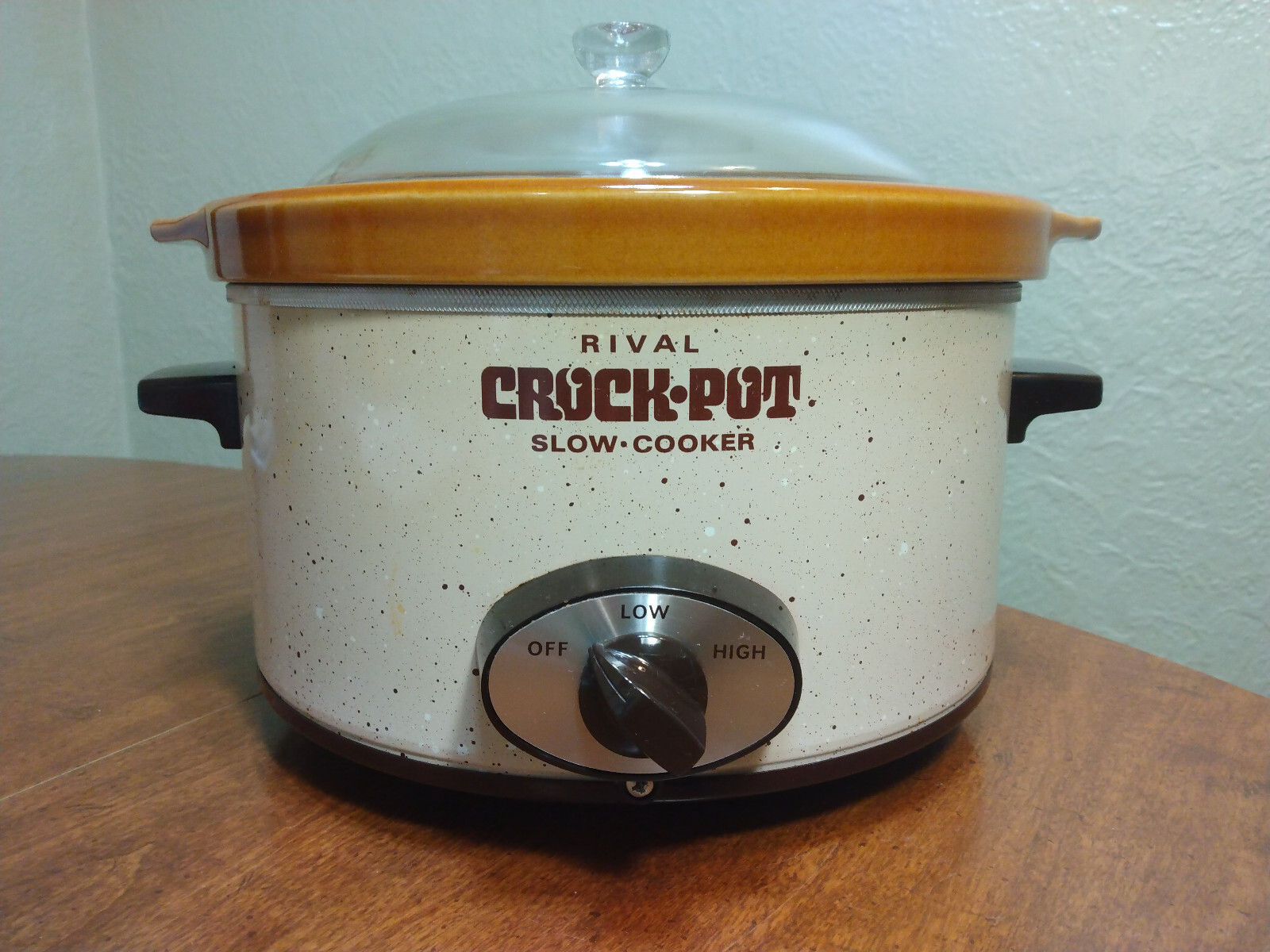 Slow Cooker 4 Qt Removable Stoneware Crock Pot Model 3154/1