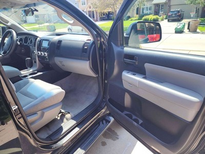 image 5 of interior