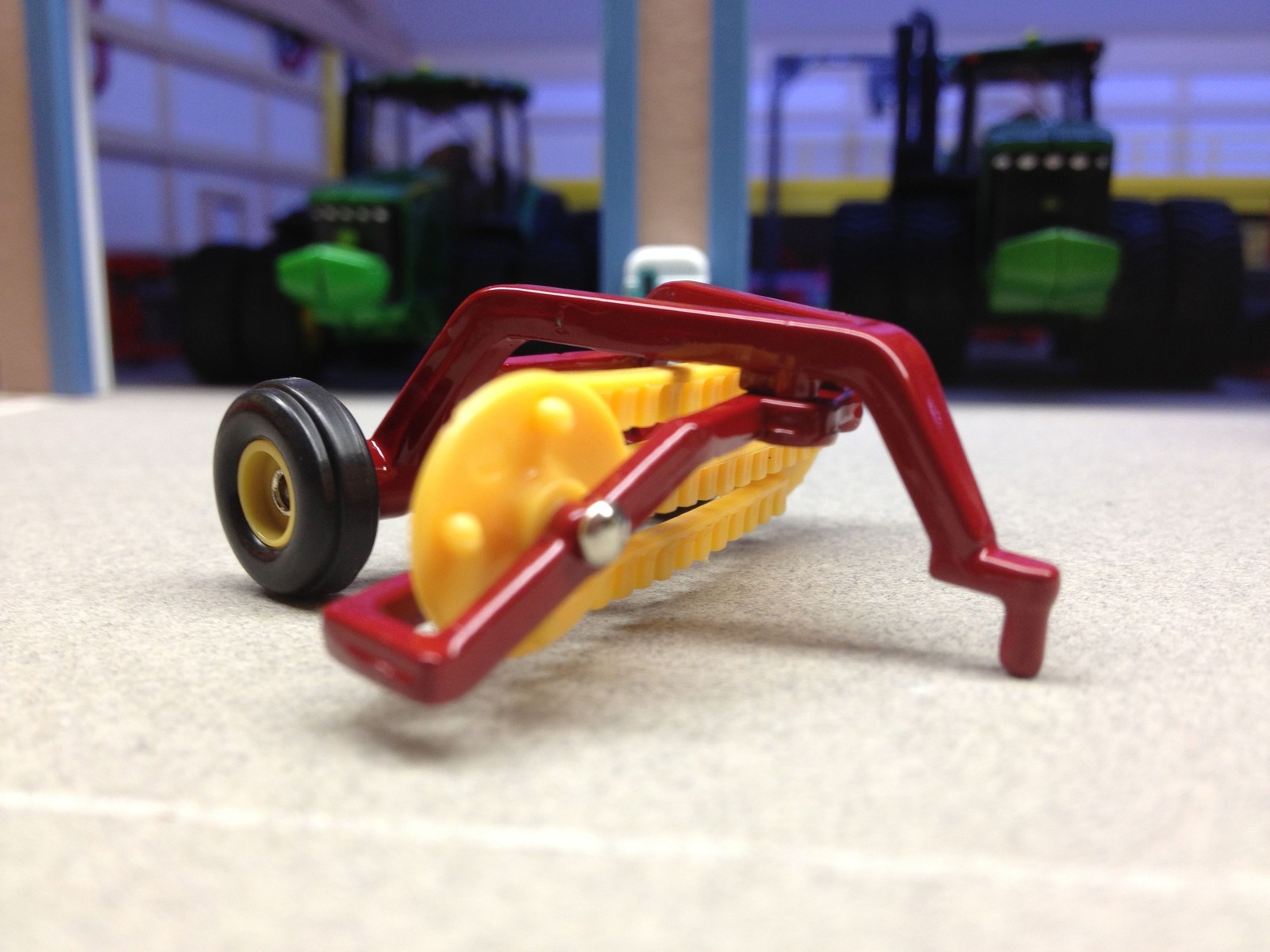 1/64 ERTL NEW HOLLAND HAY RAKE