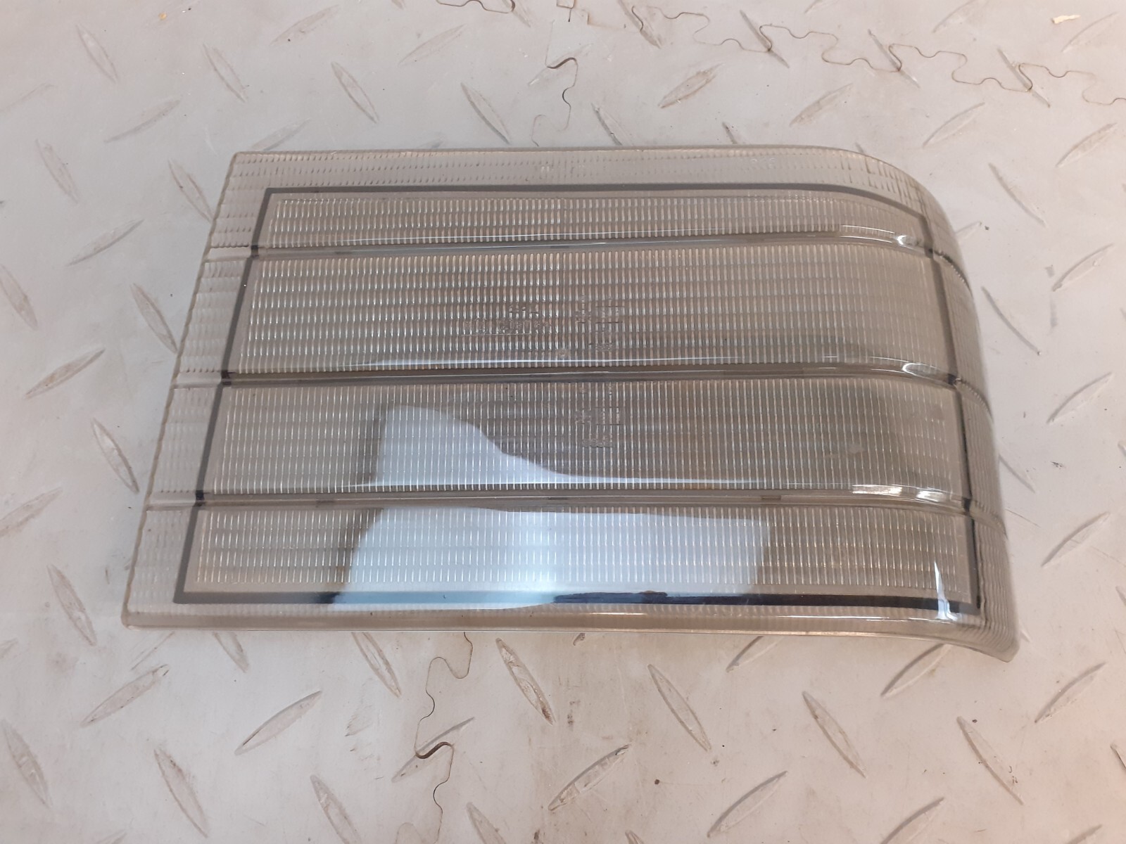 ジャガー XJ6 XJS XJ40 Fog Lamp Cover カバー3個