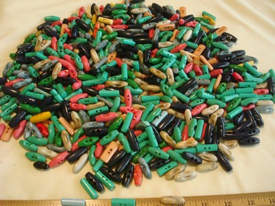 2 Lbs~POUNDS BUTTONS~MULTI-COLORS~1